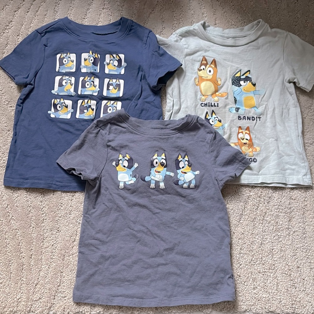 Lot of 3 Bluey Shirt